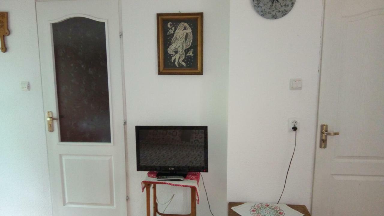 Hôtel Vila Tilda à Sovata Extérieur photo
